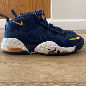 Nike Air Max Basketball Shoes